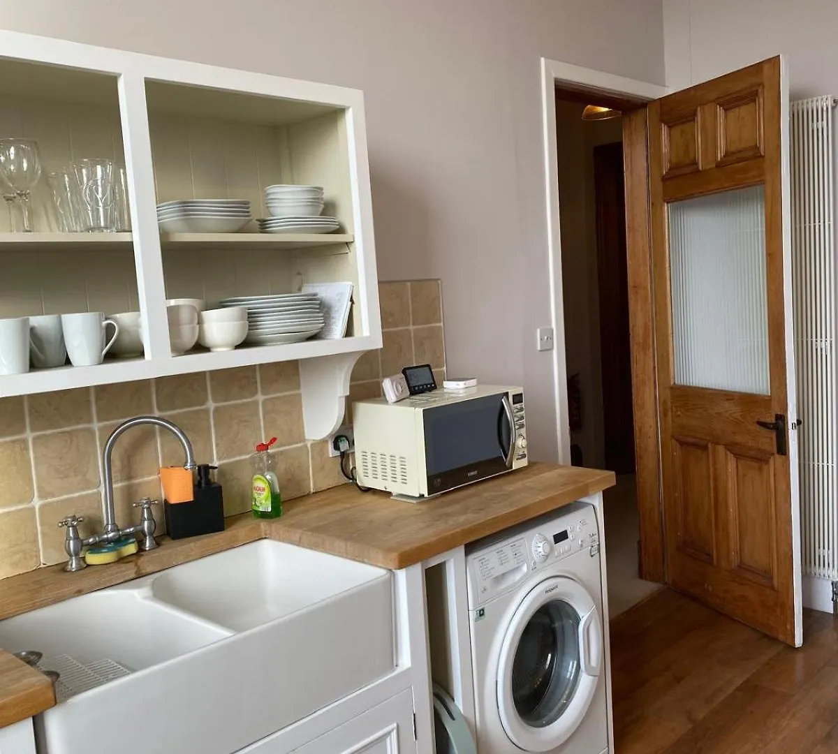 Beautiful & Bright 2 Bed Flat Murrayfield エディンバラ イギリス